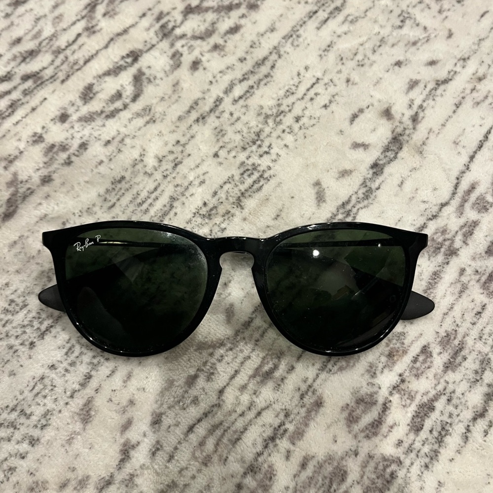 Ray-Ban Classic Black Sunglasses